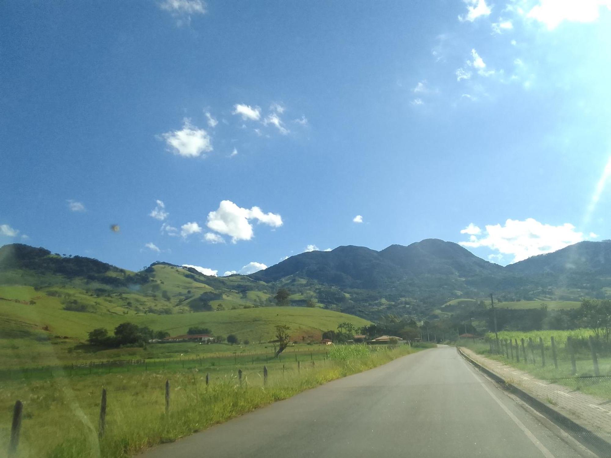 Pousada Refugio Sol E Brisa São Bento do Sapucaí Esterno foto